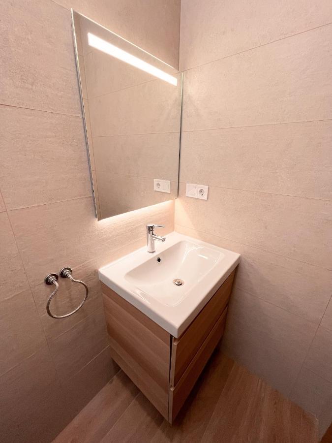 Apartament Habitacion En Vivienda Centrica Bilbao Zewnętrze zdjęcie